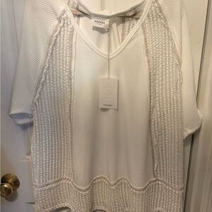 ANDREE BY UNIT Ivory Knit Top